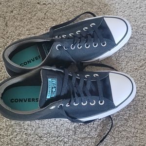 Brand new converse low top